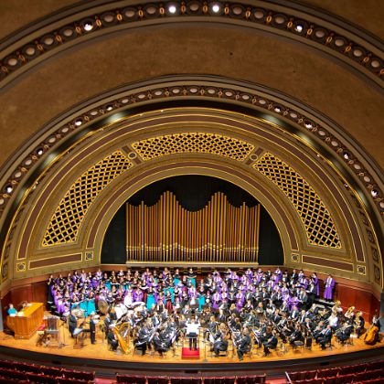 /steinway.com-americas/zh_CN/news/steinway-chronicle/k-12/ann-arbor-harbors-a-love-of-steinways
