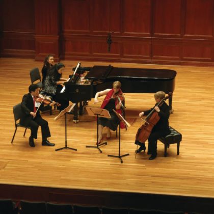 /steinway.com-americas/zh_CN/news/steinway-chronicle/spring-2017/an-all-steinway-capstone-for-the-dean-at-the-college-of-nj