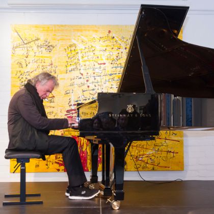 /steinway.com-americas/zh_CN/news/features/joachim-kuhn