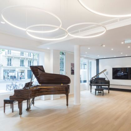 /steinway.com-americas/zh_CN/news/press-releases/paris-showroom