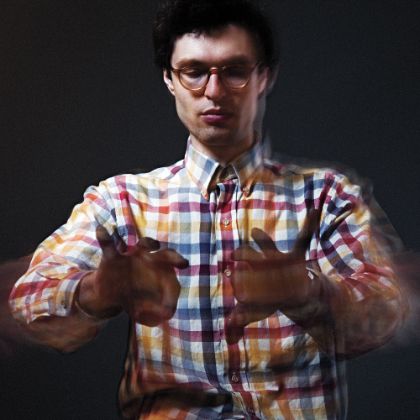 /steinway.com-americas/zh_CN/news/features/timo-andres