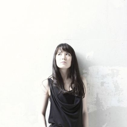 /steinway.com-americas/zh_CN/news/features/transcending-identity